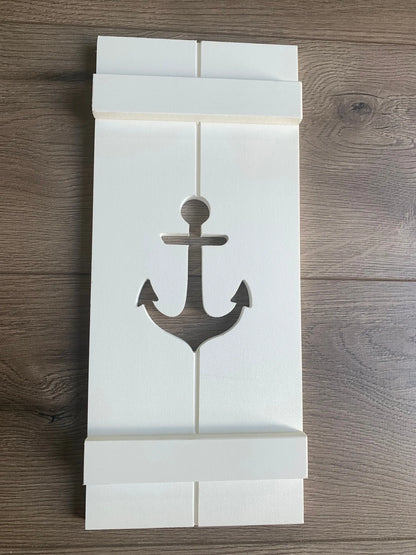 Shutter with an anchor cut out